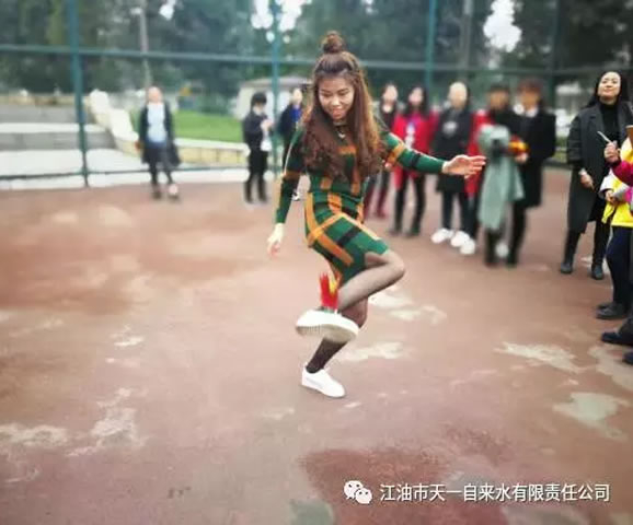 集团公司组织开展“三八”妇女节活动