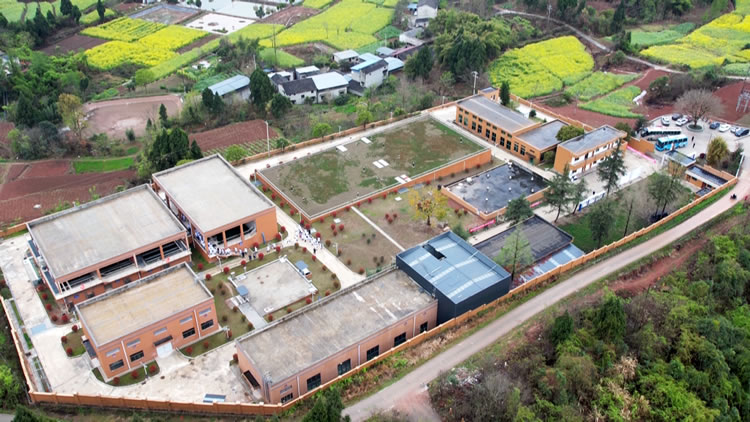 “一滴水的旅程” 水厂开放日